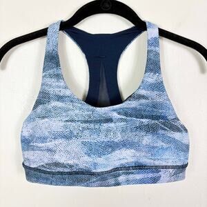 Lululemon Luxtreme Racerback Invigorate Bra in Mesh Scape Multi and True Navy